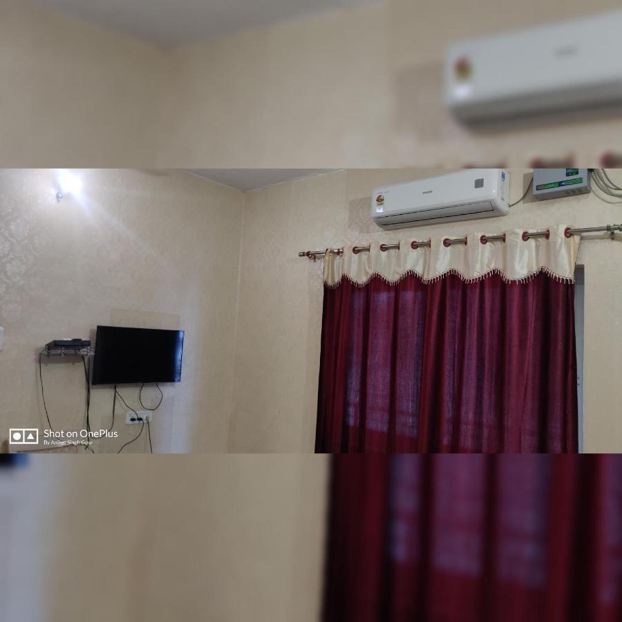 Couple Friendly Hotel - Sunset Orchha Exterior foto